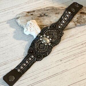 Beaded, Crystal and felt lined Bracelet with Snap
